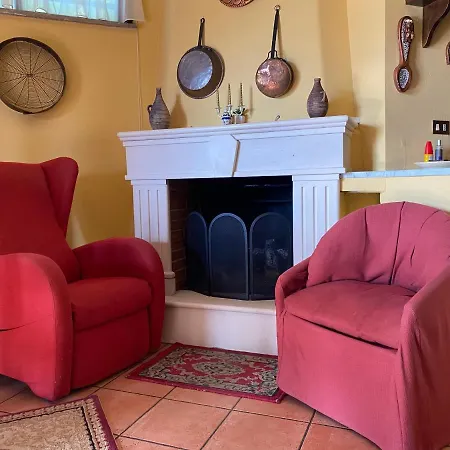 아파트 A Casa Di Tina *